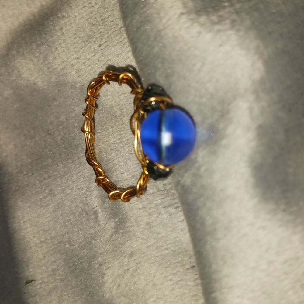 Ring - Picture 7 of 7